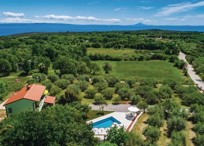 Lovely In Feriehus *