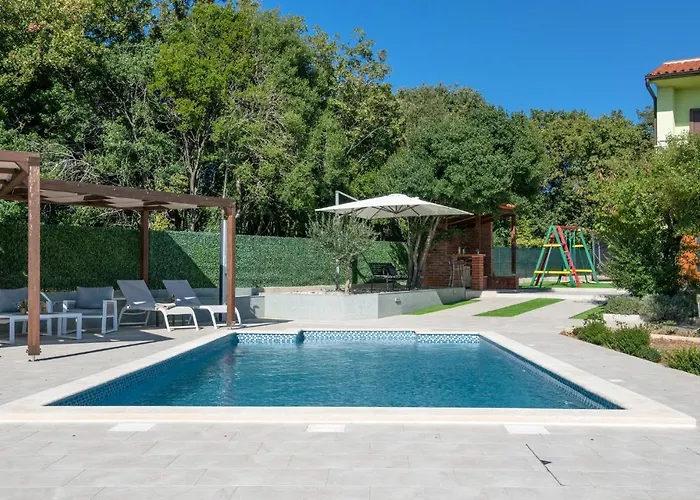 Lovely In Feriehus Peruški